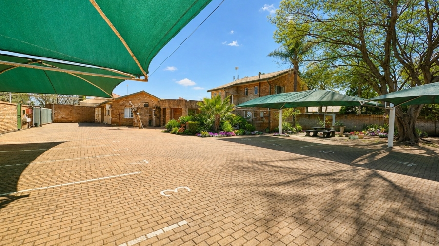 24 Bedroom Property for Sale in Die Bult North West